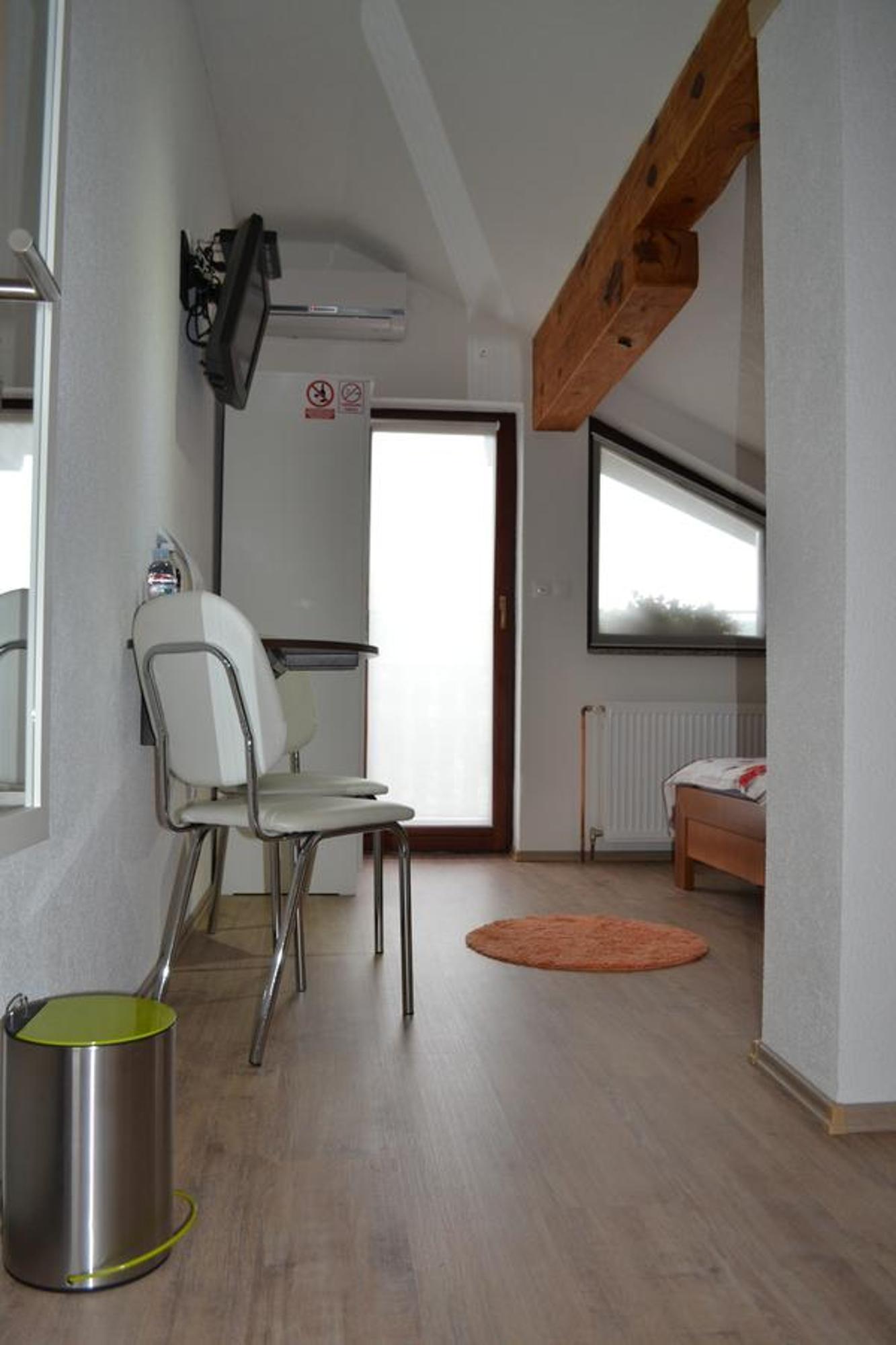 Guesthouse Zalac Слуни Экстерьер фото